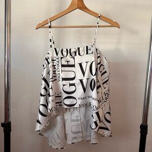 AKIRA Vogue White and Black Women's Crop Top